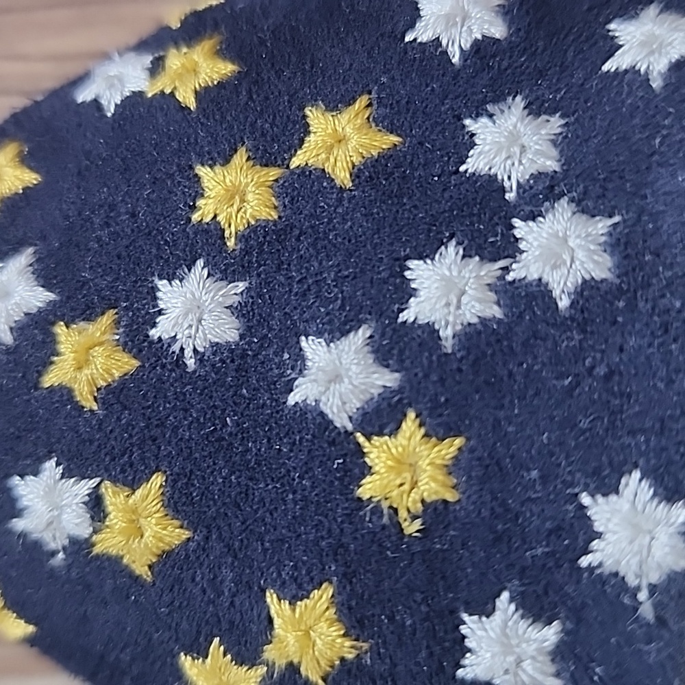 Sparkle Toes ✨️ - Picture 2 of 4